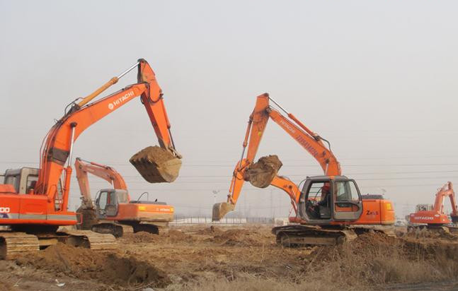 泰安升源挖掘機(jī)專(zhuān)修學(xué)校學(xué)挖掘機(jī)有什么優(yōu)勢(shì)? 泰安升源挖掘機(jī)專(zhuān)修學(xué)校學(xué)挖掘機(jī)有什么優(yōu)勢(shì)?