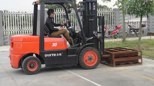 濟南哪里能學習叉車專業? 濟南哪里能學習叉車專業?