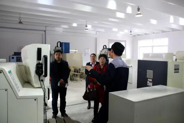 青島市城陽區(qū)教體局到青島求實職業(yè)技術學院開展調(diào)研指導工作 青島市城陽區(qū)教體局到青島求實職業(yè)技術學院開展調(diào)研指導工作