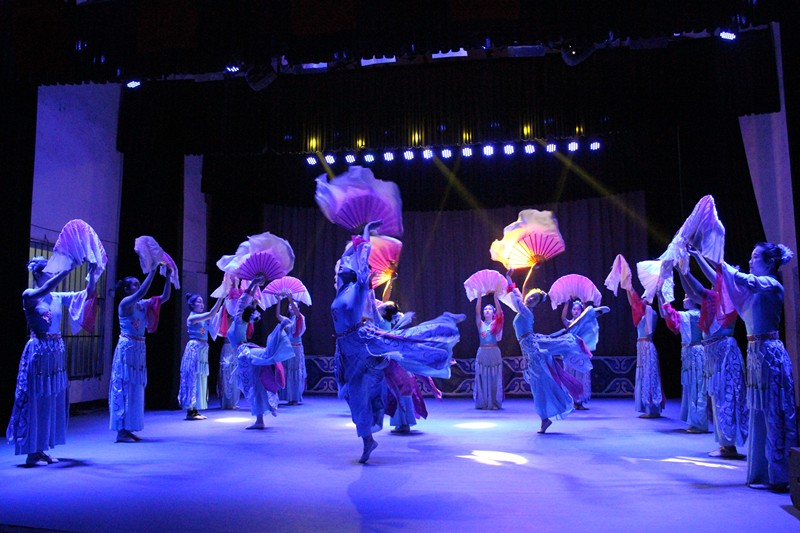 ߀ڻԼɞǆ᣿RˇgWУ׌棡