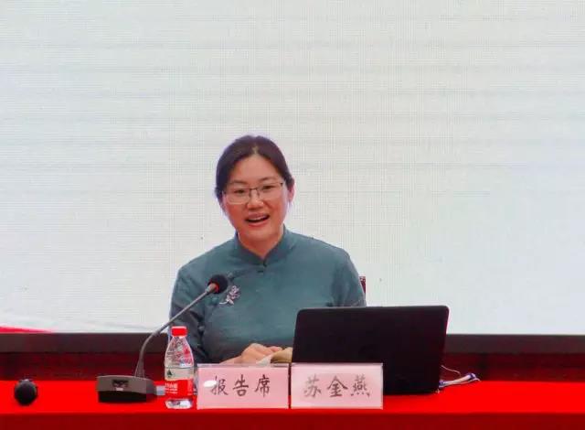 第四屆職業教育和繼續教育期刊改革和發展學術論壇召開 第四屆職業教育和繼續教育期刊改革和發展學術論壇召開