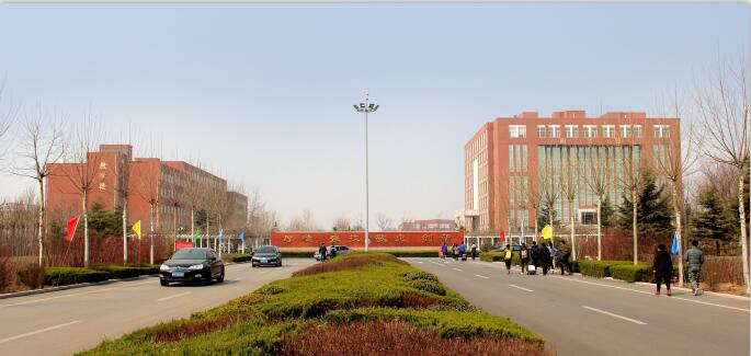 初中生能上航空學校嗎?航空學校學費一年多少? 初中生能上航空學校嗎?航空學校學費一年多少?