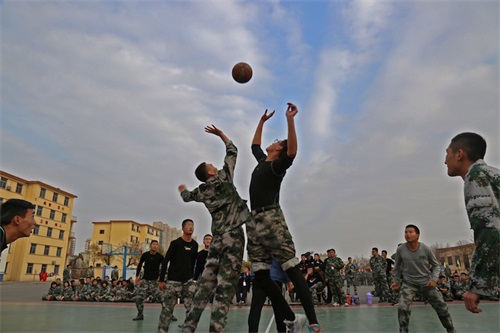 山東東營金盾司法學校隆重舉行第二屆“警苑杯”籃球賽 山東東營金盾司法學校隆重舉行第二屆“警苑杯”籃球賽