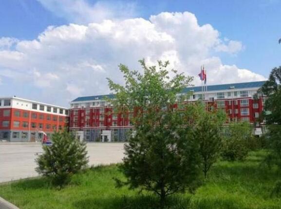 齊光科技文化專修學校(濟南齊光衛校) 齊光科技文化專修學校(濟南齊光衛校)