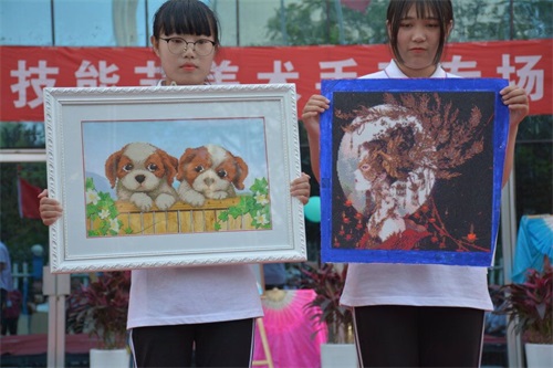 州智科技工學校第十四屆“人人登臺參與、秀展技能特長、弘揚自強信心”技能節 州智科技工學校第十四屆“人人登臺參與、秀展技能特長、弘揚自強信心”技能節