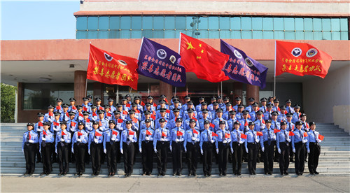 山東東營(yíng)金盾司法學(xué)校300名學(xué)生參加?xùn)|營(yíng)“6.26”國(guó)際禁毒日宣傳活動(dòng) 山東東營(yíng)金盾司法學(xué)校300名學(xué)生參加?xùn)|營(yíng)“6.26”國(guó)際禁毒日宣傳活動(dòng)