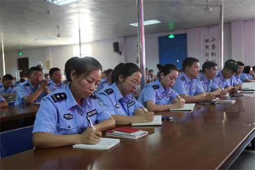 青年馬克思主義者培養工程培訓班在山東東營金盾司法學校成功舉辦 青年馬克思主義者培養工程培訓班在山東東營金盾司法學校成功舉辦