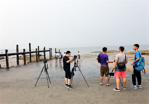 濰坊技師學院攝影攝像專業-高薪就業新途徑-火爆招生... 濰坊技師學院攝影攝像專業-高薪就業新途徑-火爆招生...