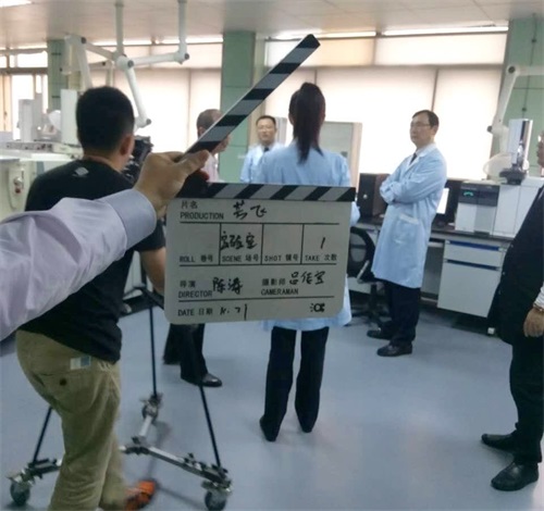 濰坊技師學院攝影攝像專業-高薪就業新途徑-火爆招生... 濰坊技師學院攝影攝像專業-高薪就業新途徑-火爆招生...