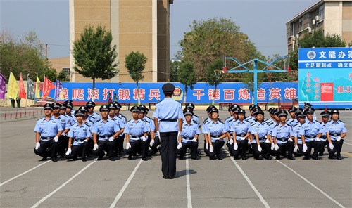 東營金盾司法學校舉行2019級提前批一二批次新生匯報表演暨表彰大會    東營金盾司法學校舉行2019級提前批一二批次新生匯報表演暨表彰大會