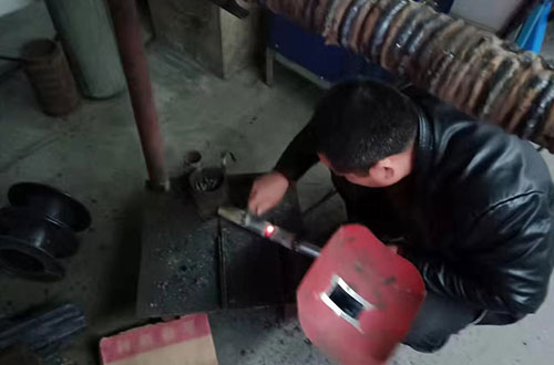 焊工怎么樣?臨沂哪里能學(xué)焊工? 焊工怎么樣?臨沂哪里能學(xué)焊工?