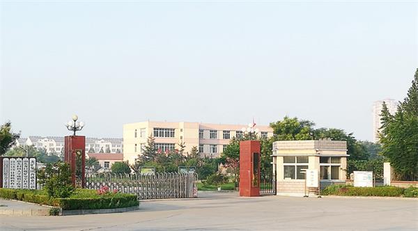 山東龍口礦業(yè)集團(tuán)高級技工學(xué)校為何如此受歡迎? 山東龍口礦業(yè)集團(tuán)高級技工學(xué)校為何如此受歡迎?