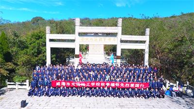 廣告設(shè)計(jì)專業(yè)去哪個(gè)學(xué)校學(xué)習(xí)?  廣告設(shè)計(jì)專業(yè)去哪個(gè)學(xué)校學(xué)習(xí)?