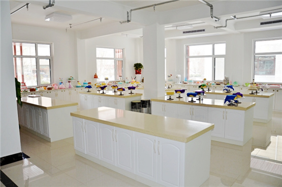 煙臺哪所學(xué)校開設(shè)有韓式裱花課程? 煙臺哪所學(xué)校開設(shè)有韓式裱花課程?