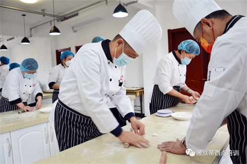 ӡzꐼtУLʿһО^һˆTȥˮ