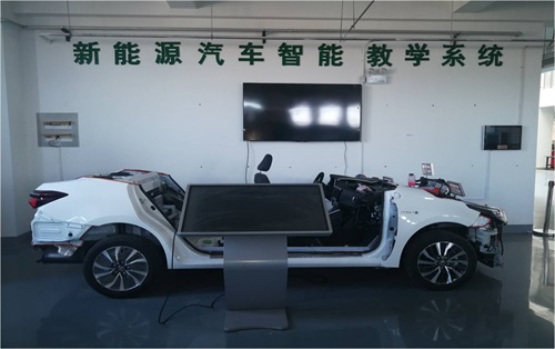 濟南市技師學(xué)院-汽車工程學(xué)院 濟南市技師學(xué)院-汽車工程學(xué)院