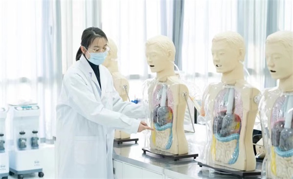 微山縣職業教育中心學校2022年招生簡章 微山縣職業教育中心學校2022年招生簡章
