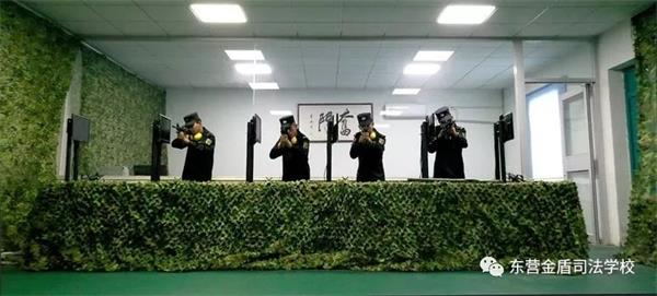 想要成為交警去哪個學校學習?  想要成為交警去哪個學校學習?