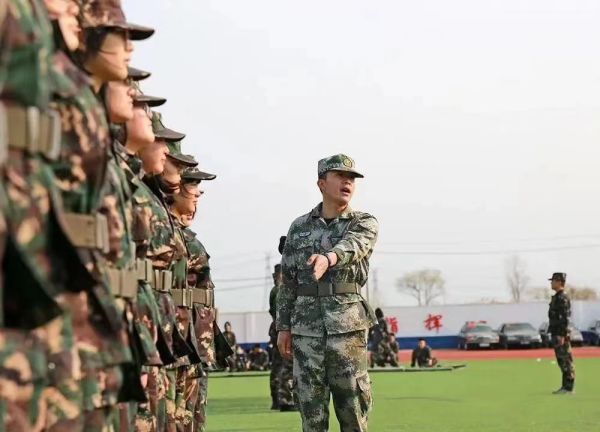 成為特警有什么要求?  成為特警有什么要求?