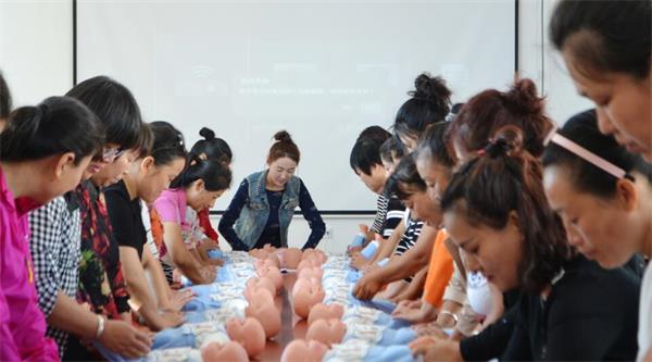 育嬰師需要掌握哪些內(nèi)容?  育嬰師需要掌握哪些內(nèi)容?